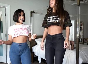 big boobs,brunette,milf,pornstar,webcam